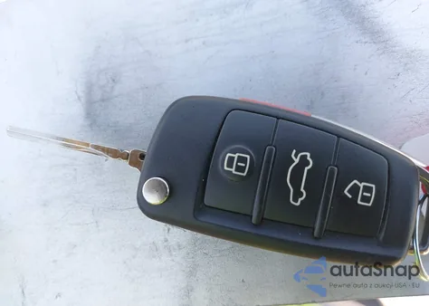 2015 Audi Q7 3.0 Tdi Premium из США, поврежденный, VIN WA1LMAFE9FD017269